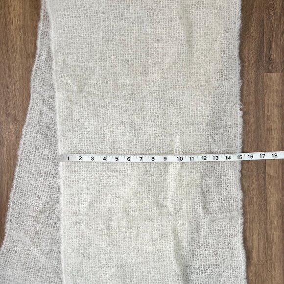 White Delicate Scottish Edinburgh Woolen Mill 100% Wool - Picture 6 of 8